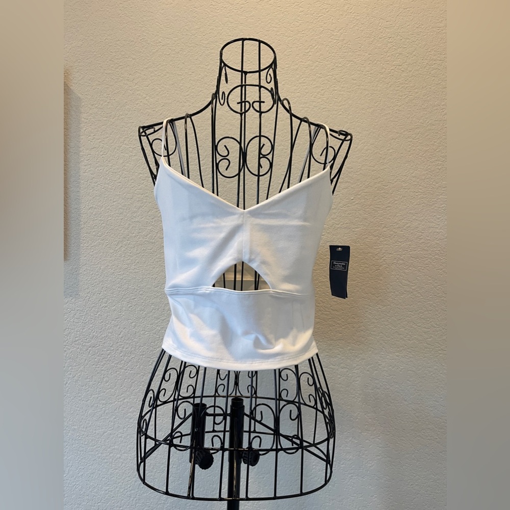 3 Pack Abercrombie Soft AF Cropped Tanks